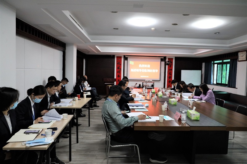 湖南農(nóng)業(yè)集團黨委委員、副總經(jīng)理陳根榮一行到糧油集團調(diào)研